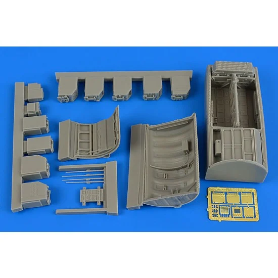 Aires 2208 1/32 Lockheed F-104G/S Starfighter Electronics & Ammunition Bay for Italeri kit (Resin+PE)