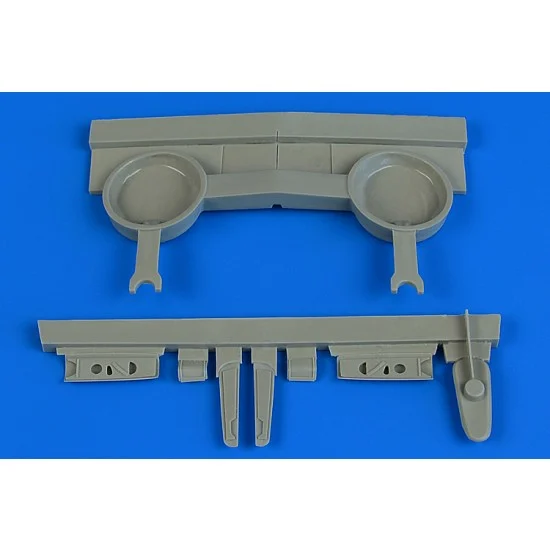 Aires 4724 1/48 Curtiss P-40B Wheel Bay for Airfix kit