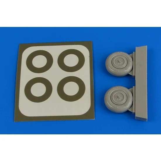 Aires 4739 1/48 Yak-3 Wheels & Paint Masks