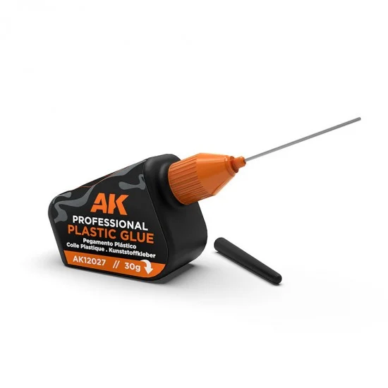 AK Interactive AK-12027 Professional Plastic Glue with Cannula (30g)