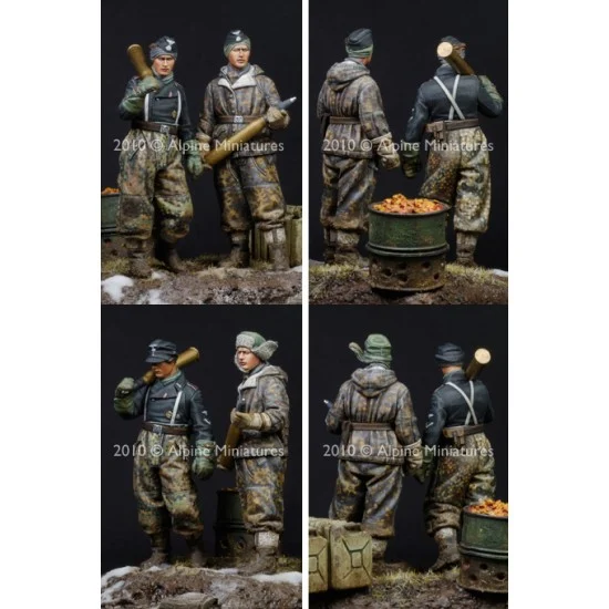Alpine Miniatures 35107 1/35 WSS Panther Crew Set (2 figures) - Model Figures