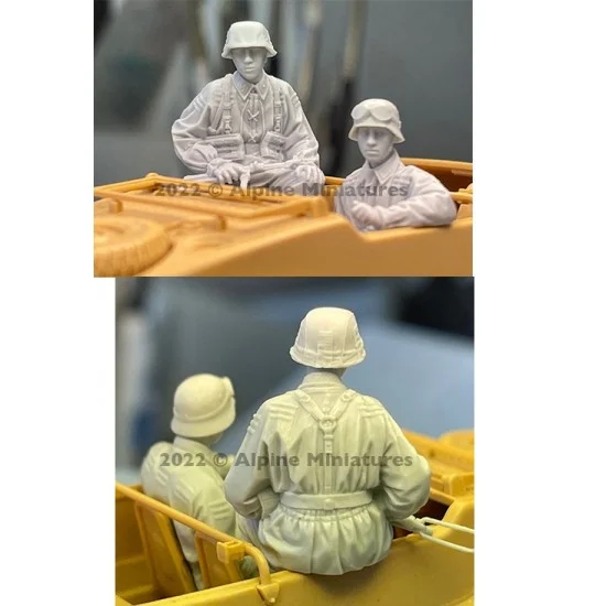 Alpine Miniatures 35302 1/35 WSS Schwimmwagen Crew Set (2 figures) - Model Figures