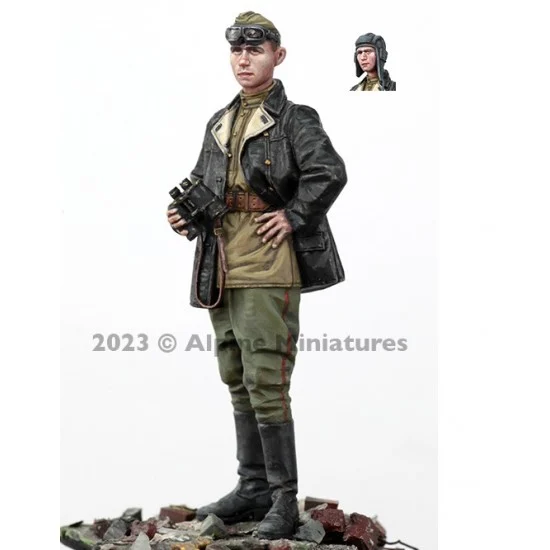 Alpine Miniatures 35306 1/35 WWII Soviet Tank Officer #1 - Model Figures