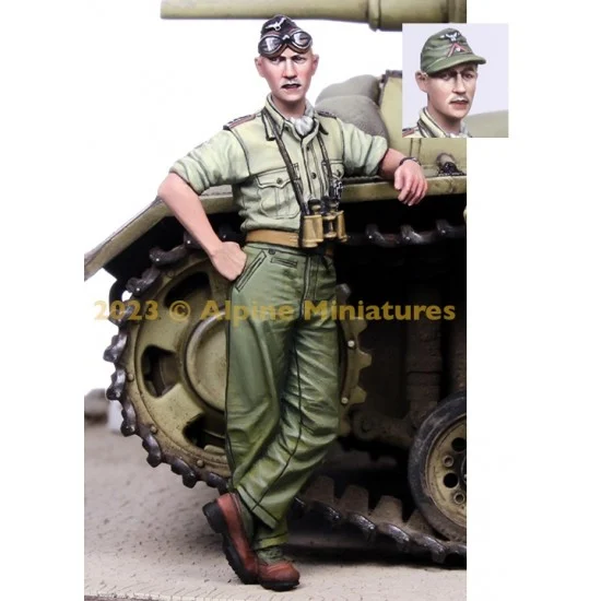 Alpine Miniatures 35309 1/35 German DAK Panzer NCO - Model Figures