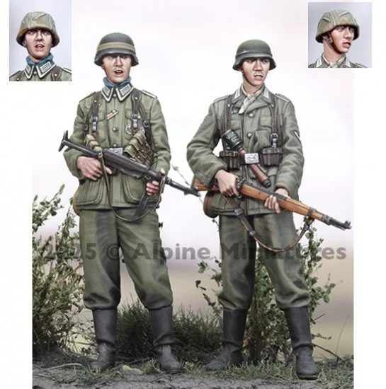Alpine Miniatures 35332 1/35 German Grenadier Set (2 figures) - Model Figures