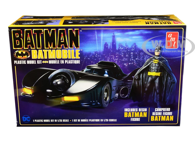 Skill 2 Model Kit Batmobile with Resin Batman Figurine "Batman" (1989) 1/25 Scale Model by AMT - Movie/TV Series Models