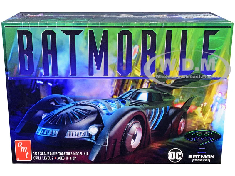Skill 2 Model Kit Batmobile "Batman Forever" (1995) Movie 1/25 Scale Model by AMT - Movie/TV Series Models