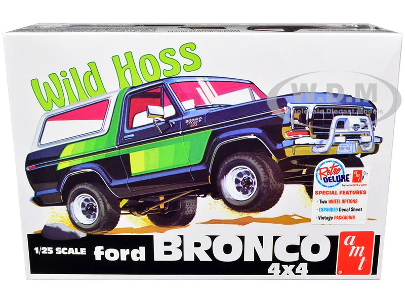 Skill 2 Model Kit Ford Bronco 4X4 "Wild Hoss" 1/25 Scale Model by AMT - Ford Models