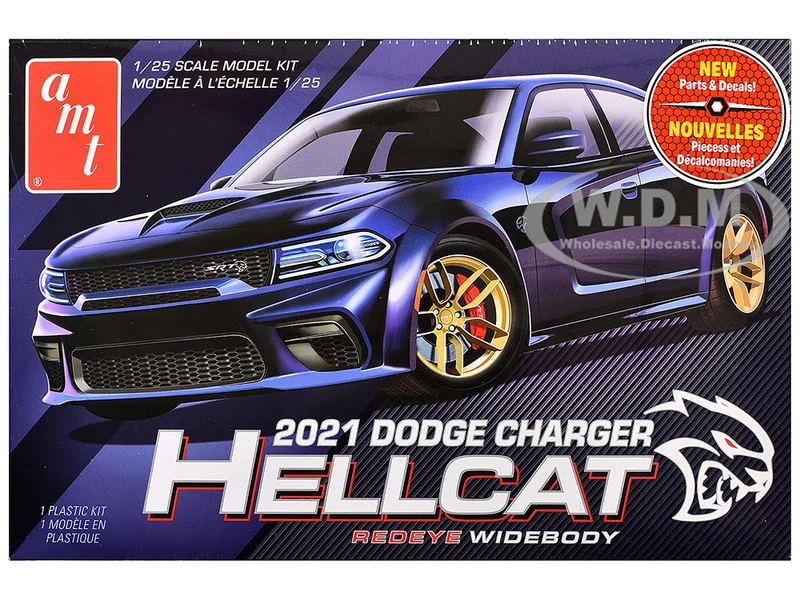 Skill 2 Model Kit 2021 Dodge Charger Hellcat Redeye Widebody 1/25 Scale Model by AMT - Dodge Models