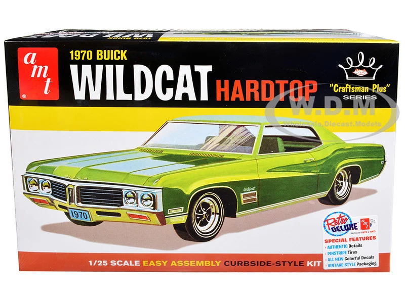 Skill 2 Model Kit 1970 Buick Wildcat Hardtop "Craftsman Plus" Series 1/25 Scale Model by AMT - Buick Models