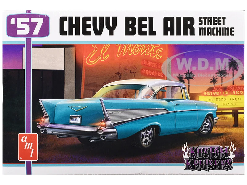 Skill 2 Model Kit 1957 Chevrolet Bel Air Street Machine "Kustom Kruisers" 1/25 Scale Model by AMT - Chevrolet Models