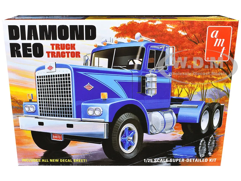 Skill 3 Model Kit Diamond Reo Truck Tractor 1/25 Scale Model by AMT - Model Kits (To Built)