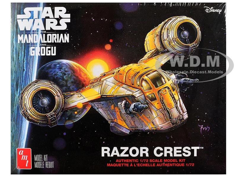 Skill 2 Model Kit Razor Crest Spaceship "Star Wars: The Mandalorian" 1/72 Scale Model by AMT - Movie/TV Series Models