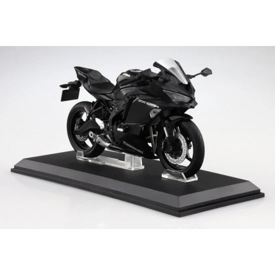 Aoshima 10971 1/12 Kawasaki Ninja ZX-25R Metallic Spark Black (Diecast Motorcycle)