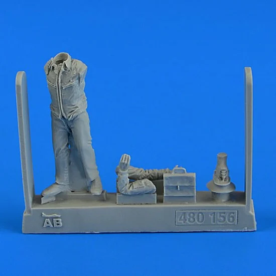 Aerobonus 480156 1/48 Soviet Air Officer in The Cold War Period (1 Figure) - Model Figures