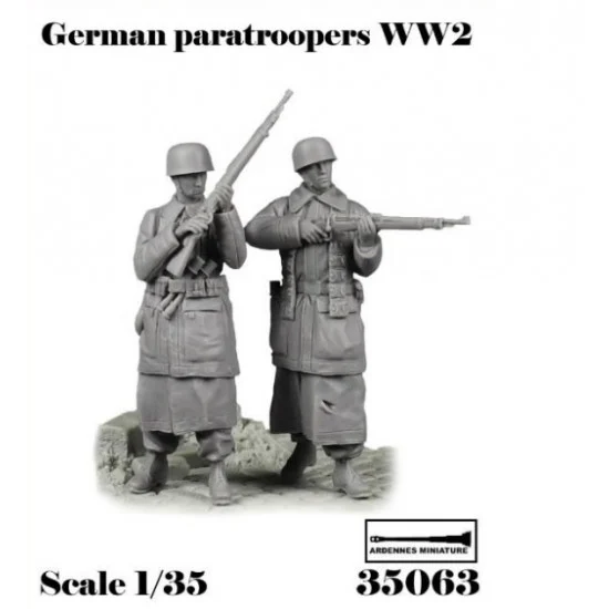 Ardennes Miniature 35063 1/35 WWII German Paratroopers (2 figures) - Model Figures
