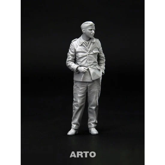 ARTO production 35012 1/35 12.SS Panzer Division "Hitlerjugend" 6. Kompanie SS Pz.Schutze 03/36 - Model Figures