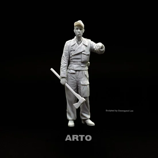 ARTO production 35032 1/35 The Woodcutter, Normandy 1944 - Model Figures