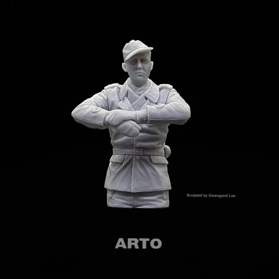 ARTO production 35034 1/35 Uscha. George Rathke 615, 6th Company, 12th Panzer Division - Model Figures