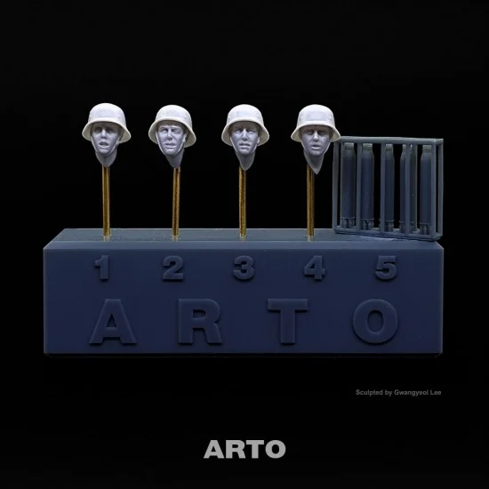 ARTO production AH35024 1/35 Heads of 5cm PaK 38 Gun Crew with Empty Cartridges for Tamiya #35392 - Model Figures