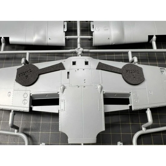 Art Scale Kit F32002 1/32 Bf 109K-4 Wheel Bays FOAM Flexibel Express Fit Mask for Kotare kit