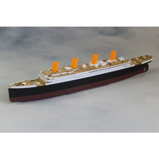 Artwox 50063 1/1000 RMS Titanic MCP Wooden Deck Set for Academy kit #14217 - Model Ships & Boats