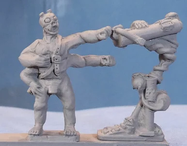 PIG190032 - LARGE RAY GUN + CREW FIGURE