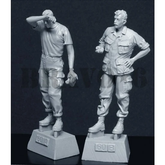 Bravo6 35060 1/35 US G.I.s "Take Five", Nam (2 figures with decals) - Model Figures
