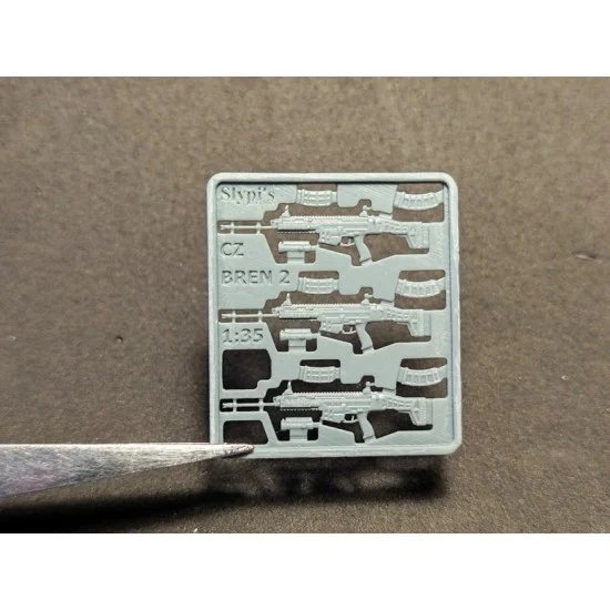 Balaton Modell SD200 1/35 CZ Bren 2 5.56mm, Present Days - Model Figures