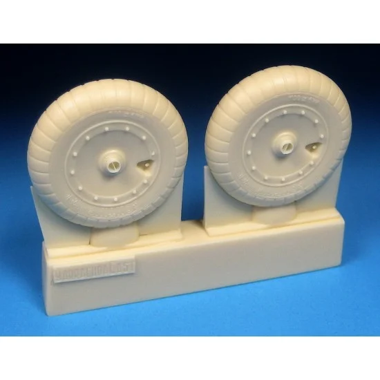 Barracuda BR-32358 1/32 Fw 190A-6 thru A-9/F/D Mainwheels (Ribbed) for Hasegawa/Revell kits