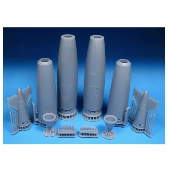 Barracuda BR-32477 1/32 Douglas A-4 Skyhawk 300 Gallon Droptanks