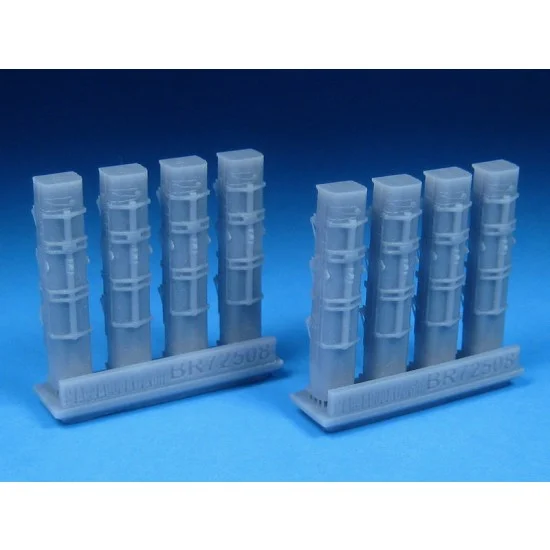 Barracuda BR-72508 1/72 RAF Small Bomb Containers - 30 Pound Bombs