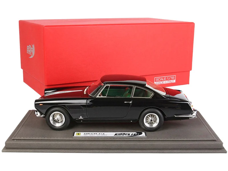 1961 Ferrari GTE 2+2 Serie I S/N 2999GT Black with Green Interior with DISPLAY CASE Limited Edition to 68 Pieces Worldwide 1/18 Model Car by BBR - Ferrari Models
