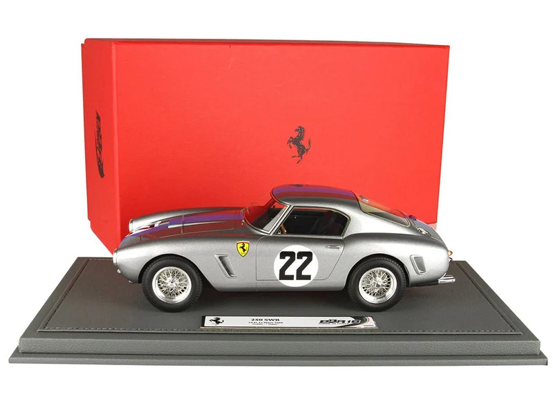 Ferrari 250 SWB #22 Elde - Pierre Noblet "24 Hours of Le Mans" (1960) with DISPLAY CASE Limited Edition to 96 pieces Worldwide 1/18 Model Car by BBR