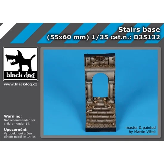 Black Dog D35132 1/35 Stairs Base (55 x 60mm) - Scenics & Diorama