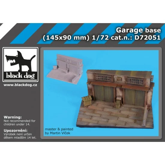 Black Dog D72051 1/72 Garage Base (145 x 90mm) - Scenics & Diorama