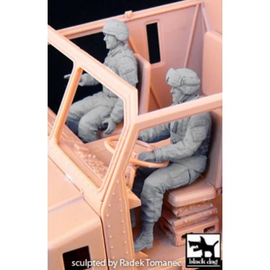 Black Dog F35053 1/35 US Soldiers M1070 Truck Tractor (2 figures) - Model Figures
