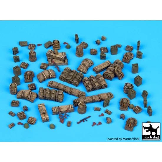 Black Dog T72038 1/72 WWII US Equipment Set - Scenics & Diorama