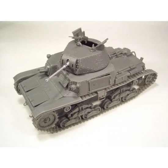 Brach 134 1/35 WWII Italian Tank M13/40 Second Series - Military Vehicles & Tanks