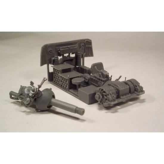 Brach 137 1/35 Italian Semovente M40 & M41 da 75/18 Interior Detail Set for Italeri/Tamiya - Military Vehicles & Tanks