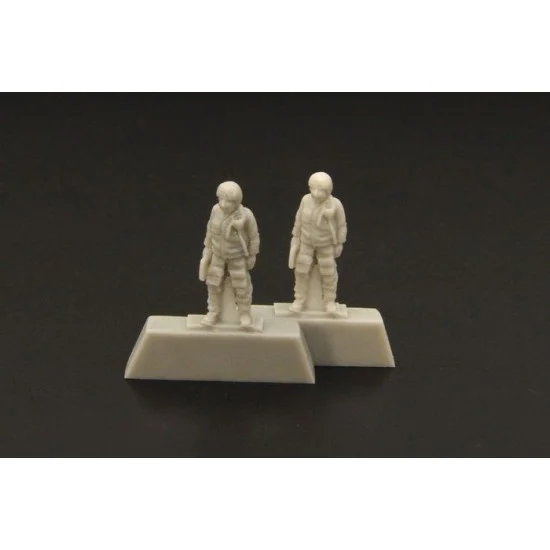 Brengun BRL144073 1/144 MiG-21 Pilot (2 figures)