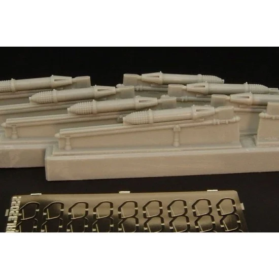 Brengun BRL32022 1/32 Soviet Airborne Rockets RS82 - Model Planes