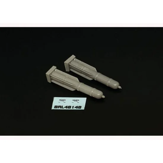 Brengun BRL48148 1/48 WWII US M26 Flare (2pcs) - Model Planes