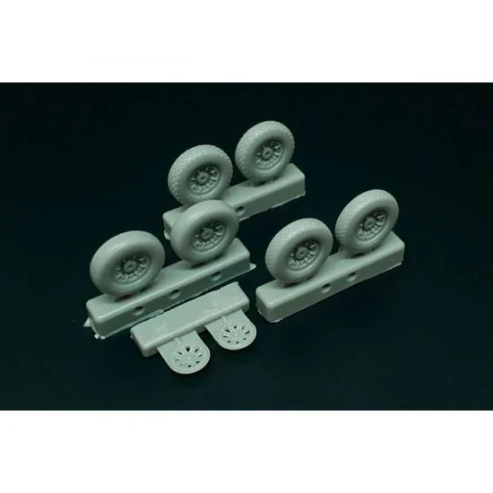 Brengun BRL72214 1/72 P-47N Wheels (3 types of pattern)