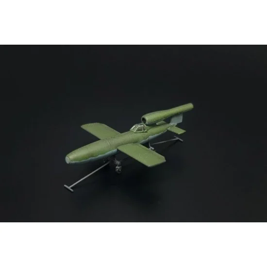Brengun BRS144072 1/144 German V-1 REICHENBERG IV Suicide Flying Bomb