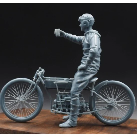 CIX Models M046 1/35 Henderson Four Racer Motorcycle with Pilot - Model Motorcycles