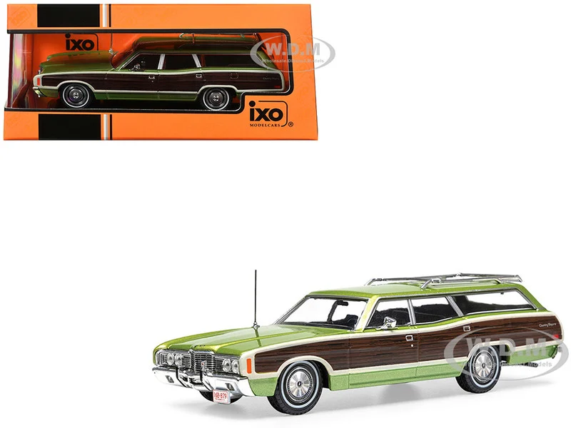 1972 Ford LTD Country Squire Wagon Green Metallic with Woodgrain Sides 1/43 Diecast Model by IXO Models - Ford Models