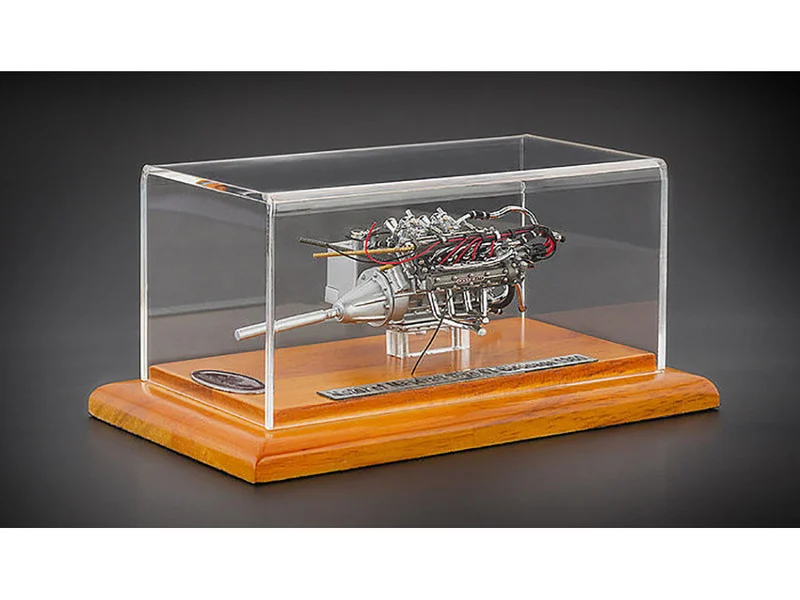 Engine with Display Showcase from 1960 Maserati Tipo 61 Birdcage 1/18 Diecast Model by CMC - Maserati Models