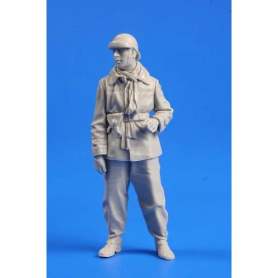 CMK F35257 1/35 WWII French Tank Commander - Model Figures