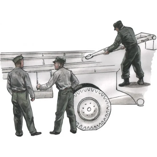 CMK F72304 1/72 WWII German Personnel on V2 Meillerwagen Transporter - Model Figures